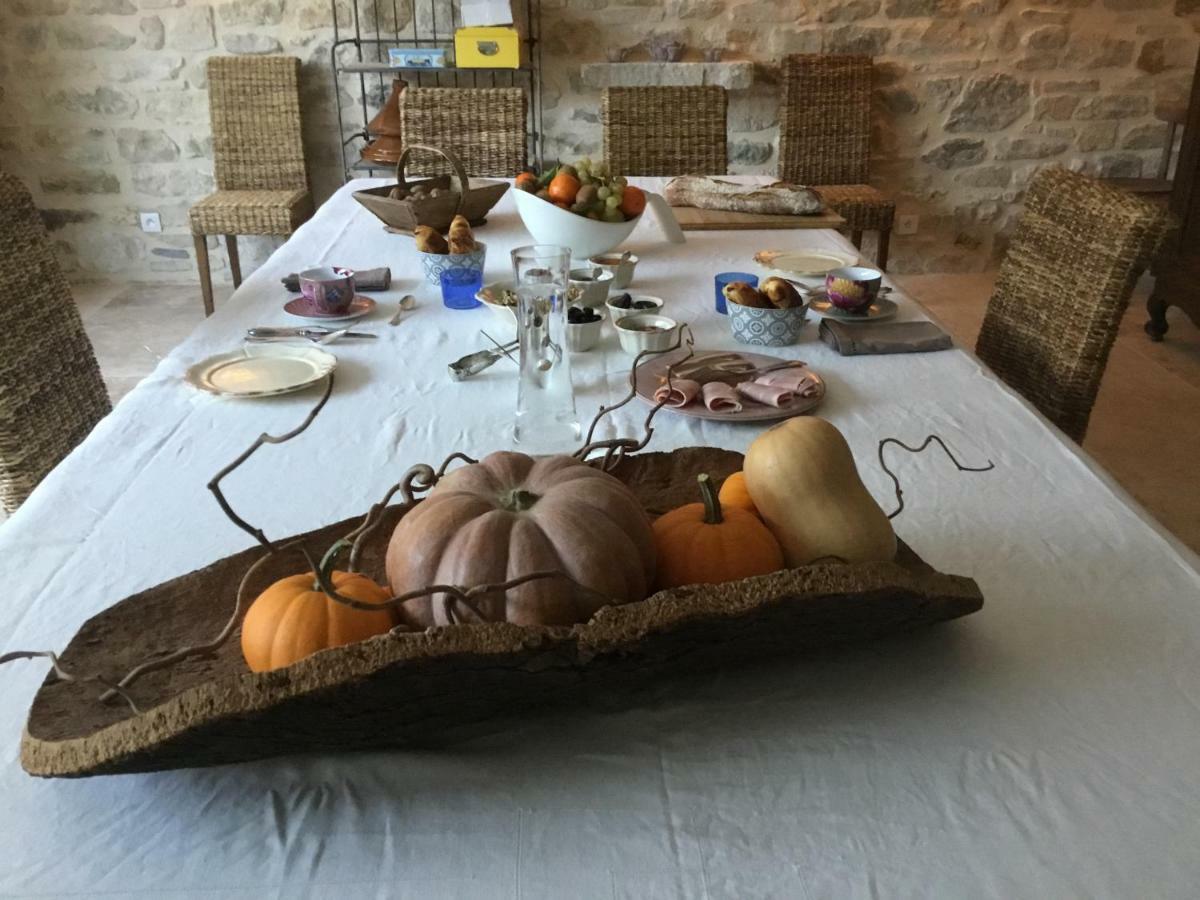 Le Mas Des Auges Barjac  Exteriör bild